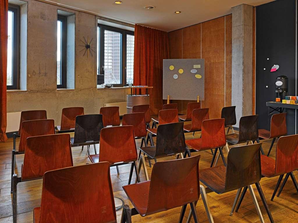 25Hours Hotel Hamburg Hafencity Съоръжения снимка